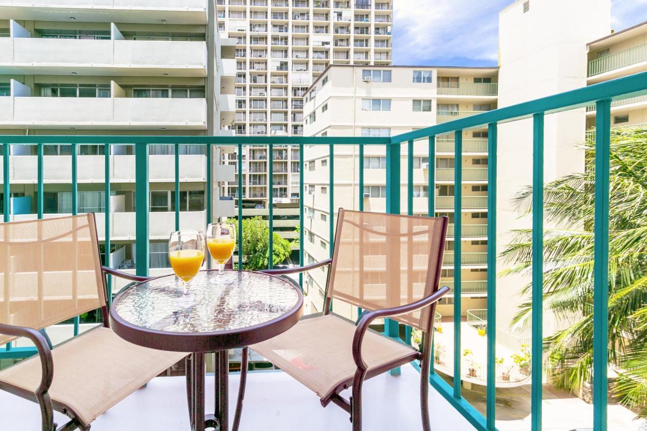 City View Studio With Pool Access In Aloha Surf! Honolulu Exterior foto